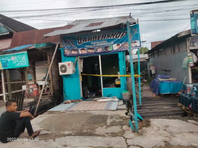 Kondisi Pangkas Rambut yang terbakar (dok.istimewa)