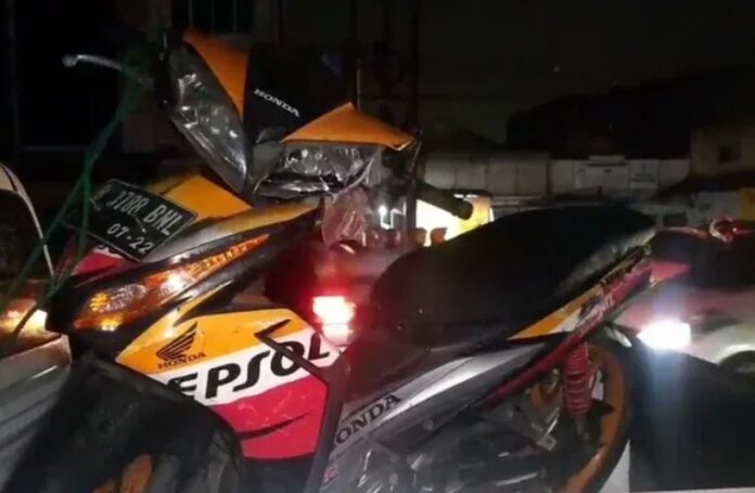 Tragedi di Depok: Seorang Pengendara Motor Meninggal Dunia Setelah Tabrakan dengan Truk