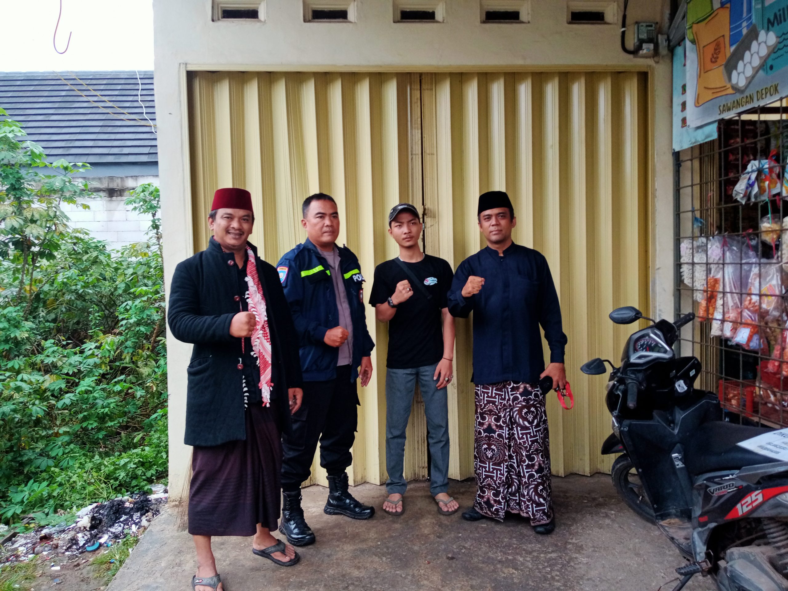 Aliansi Sabojong turut serta dalam pembongkaran penjual obat ilegal. (ist)